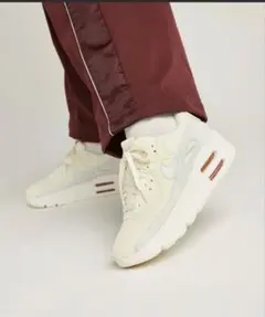 NIKE エアマックス90 LV8 SE ウィメンズ 23cm