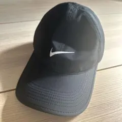 Nike DRI-FIT ブラックキャップ