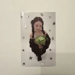 NiziU Sour Grapes アヤカ ステッカー