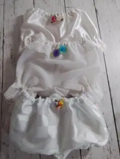 おしゃべりみーちゃん洋服　ホワイトのサムネイル