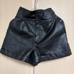 【GRL】　tu88　黒 合成皮革 ハイウエストショートパンツ