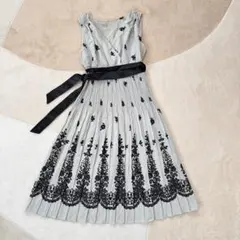 プチプードル　レディースフォーマルワンピース　パーティードレス　サイズ38