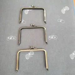 Item thumbnail for item 48344075-2410-43f3-9b3d-09e5f44d4b85