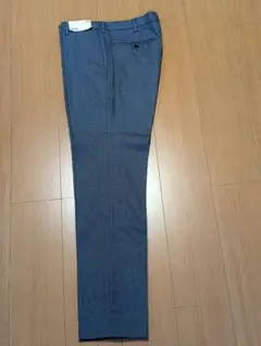 ほぼ新品 UNIQLO ウールブレンドスリムノータックパンツ グレー 82cm
