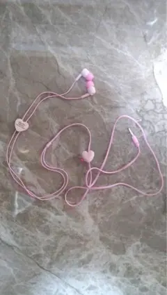 2026年最新】サマンサタバサ イヤホンの人気アイテム - メルカリ