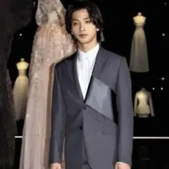 希少 現行 キムタク着用 極美品 DIOR 20AW ストラップロゴ 54 黒 希少 現行 キムタク着用 極美品 DIOR 20AW ストラップロゴ 54 黒