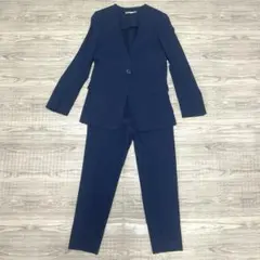 レディース　ネイビー ビジネスパンツスーツ　Sサイズ