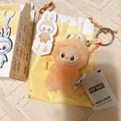 ラブブ Pin for love ぬいぐるみペンダント J