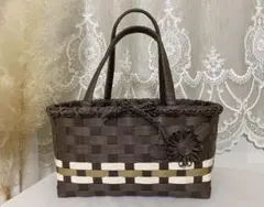 かごバッグ　Ａ４サイズ対応　コサージュ付き　ダークブラウン