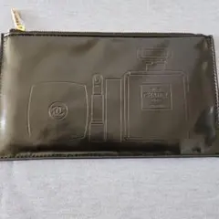 CHANEL ノベルティ　BEAUTE ポーチ 黒