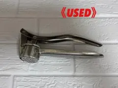 にんにく絞り器　ガーリックプレスのサムネイル