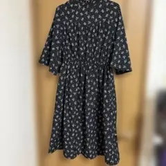 ナイスクラップ花柄シャツワンピース（黒）