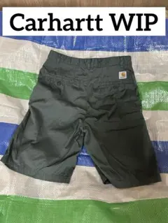 Carhartt WIP カーハート ショートパンツ ハーフパンツ グリーン系のサムネイル
