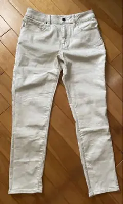 オフホワイトデニムパンツ トップバリュ