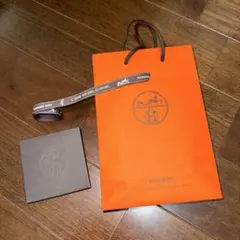 エルメス 紙袋　リボン　2025 ジュエリー　ショッパー　ジュエリークロス