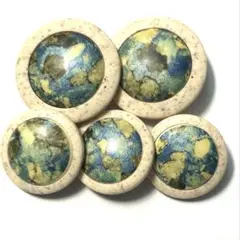 Item thumbnail for item 4cf8798a-4419-4e2c-8965-7ad6572302cc