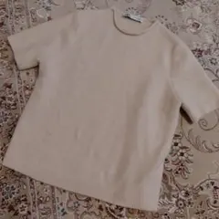 ベージュ ニット 半袖 トップス　ZARA