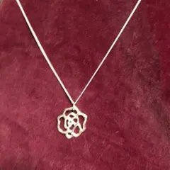 #純銀のバラのネックレス