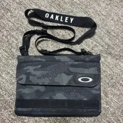 Oakley カモフラージュ ショルダーバッグのサムネイル