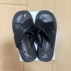 クロスストラップ サンダル