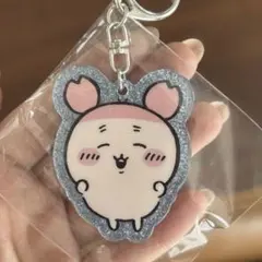 ちいかわラメアクリルキーホルダー5 古本屋即購入可⭕️