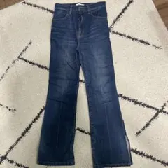 Mila Owen デニムパンツ スリット入り