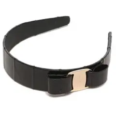 フェラガモ　カチューシャ