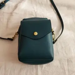 レガートラルゴ レディース　ショルダーバッグ コンパクト　緑　グリーン