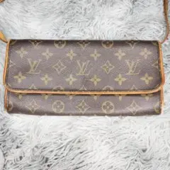 2025年最新】LOUIS VUITTON カラー：ブラウン系 サコッシュの