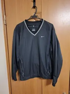 NIKE ナイロンジャケット　テック系