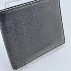Burberry サフィアーノレザー　ブラック　折り財布　ノバチェック