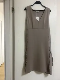 ★最終値下 未使用品★レディース 秋冬 カットソー プリーツ ワンピース