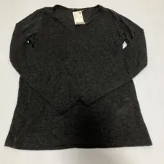 UNIQLO ユニクロ　ウールブレンドVネックT 長袖　M タグ付　未使用