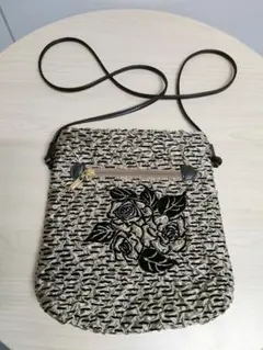 Item thumbnail for item 9b0a861a-64fe-4097-b4c4-79ffe47a8827