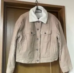 GU ボアジャケット