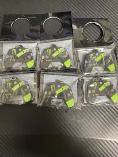 モンスターエナジー 非売品 コントローラー型ラバーキーホルダー 6個セットのサムネイル