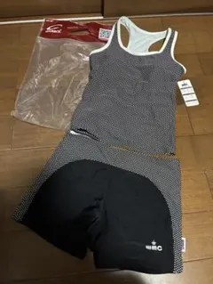 セパレート水着 タンキニ　ママ水着ドット黒・白水玉