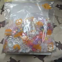 ビーズ・デコ素材セット　多色・多種類