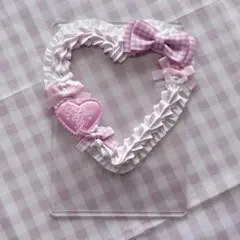 Item thumbnail for item e43c4ceb-79f9-451f-80e6-47efcc9a34a8