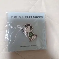 未使用品　スターバックス スヌーピー peanuts ピンバッジ