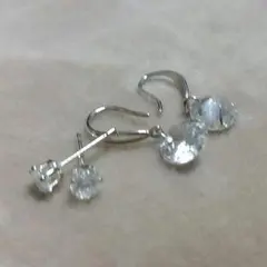 値下げしました。ピアス　キュービックジルコニア　2組