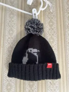 CHUMS 黒いポンポン付きニット帽　22cm