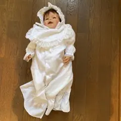 ホワイト ベビードレス フリル付き