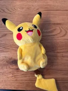 ポケモン ピカチュウ ぬいぐるみポーチ ファスナー付き