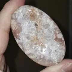 天然石✨️桜瑪瑙　パーム　握り石✨️ザクザク