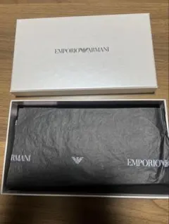 EMPORIO ARMANI ブラックレザーキーケース