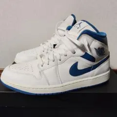 Air Jordan 1 Mid SE 