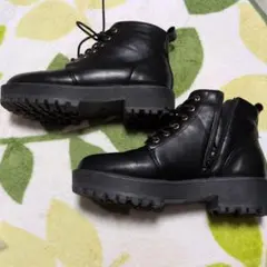 Item thumbnail for item d7daffc9-148d-489c-a70b-ebc7b69bea1e