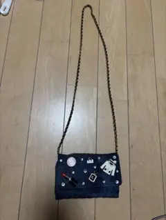 ネイビー キルティング チェーンウォレット