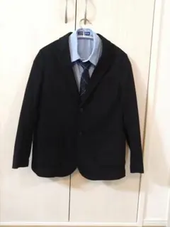 ユニクロ　ジャージージャケット上下　（ワイシャツネクタイ付き）